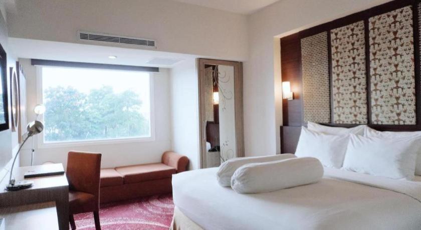 อินโดลุกซ์ โฮเต็ล ย้อกยาการ์ต้า Hotel Melati ภายนอก รูปภาพ