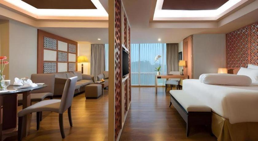 อินโดลุกซ์ โฮเต็ล ย้อกยาการ์ต้า Hotel Melati ภายนอก รูปภาพ